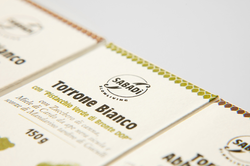 狗剩，還記得小時(shí)候欠我的牛軋?zhí)菃?