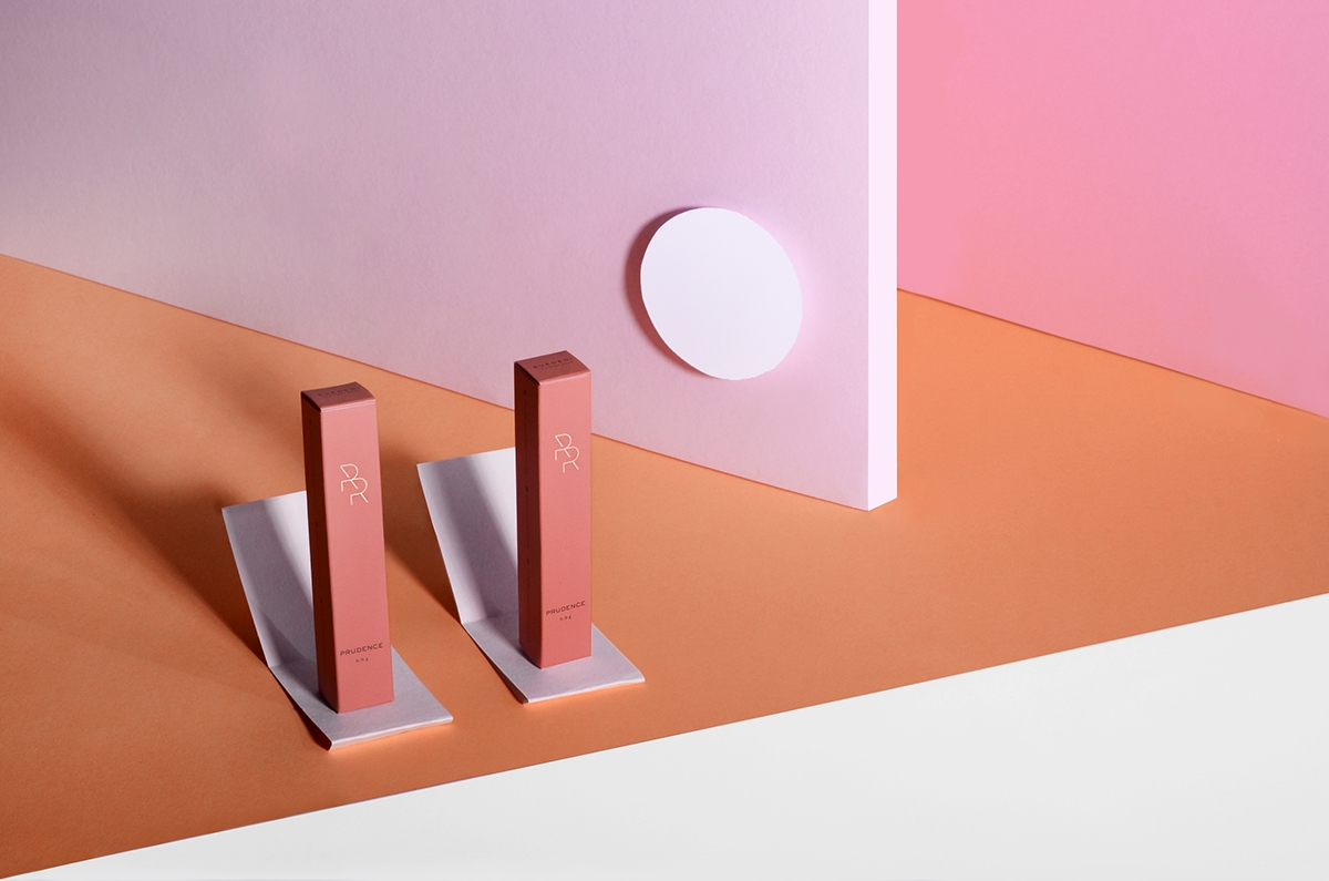 翻轉反應包裝設計，一種你無法擺脫的化妝品情緒