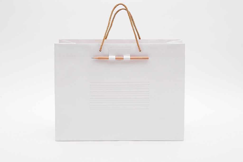 親愛的兒童服裝品牌包裝設(shè)計(jì)