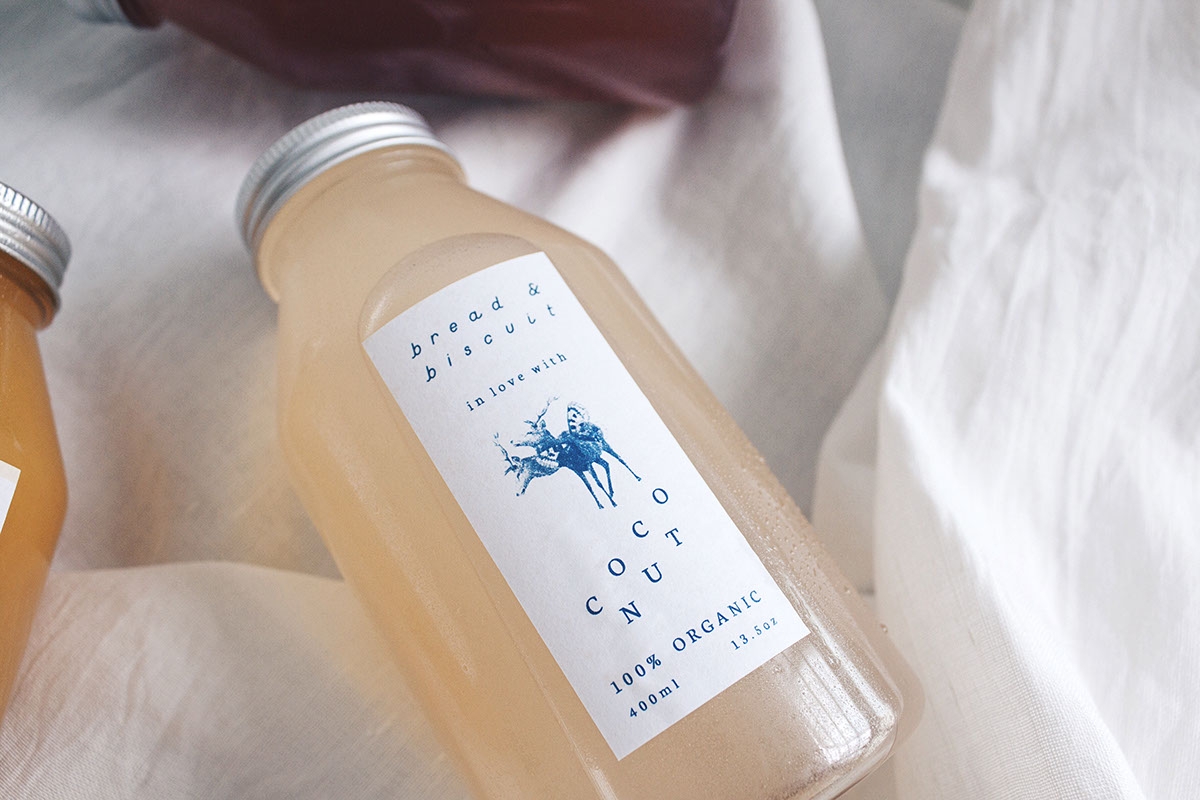 概念化早餐，面包與餅干食品飲料包裝設(shè)計(jì)